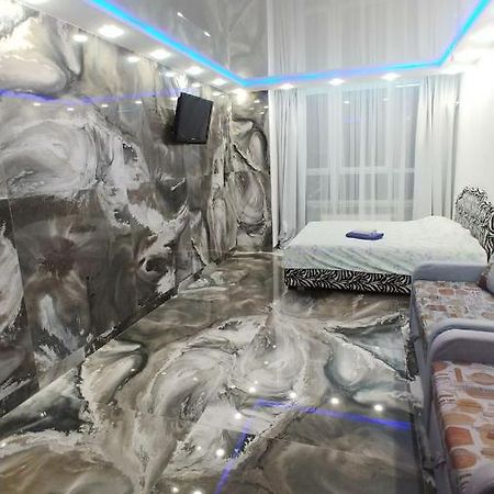 Видовая 25Й Этаж. Новый Дом. Шалимова, Isida. Шулявская, Гарматная, Индустриальный Мост. Космополитан. Большевик. Жд Вокзал. Κίεβο Εξωτερικό φωτογραφία