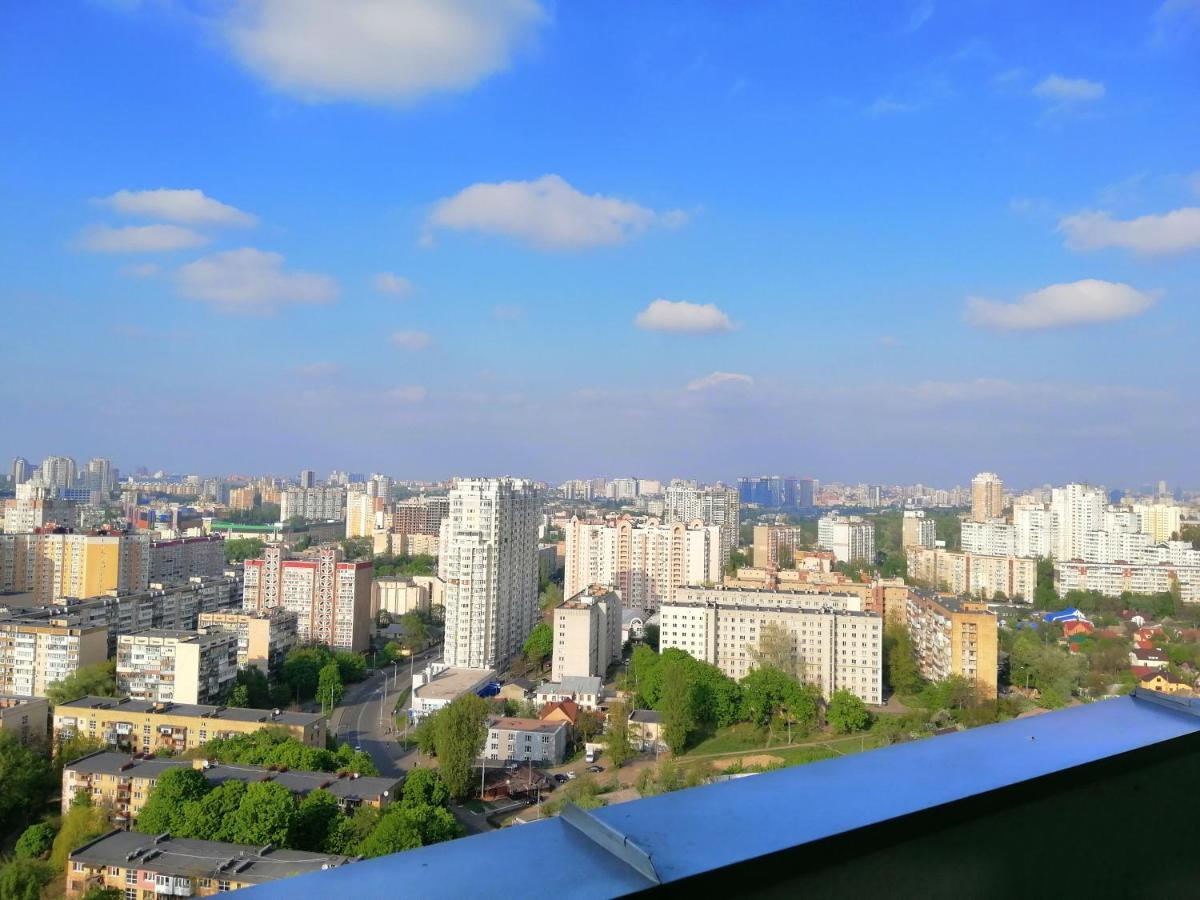 Видовая 25Й Этаж. Новый Дом. Шалимова, Isida. Шулявская, Гарматная, Индустриальный Мост. Космополитан. Большевик. Жд Вокзал. Κίεβο Εξωτερικό φωτογραφία